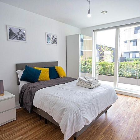 Gillingham One Apartment Екстериор снимка